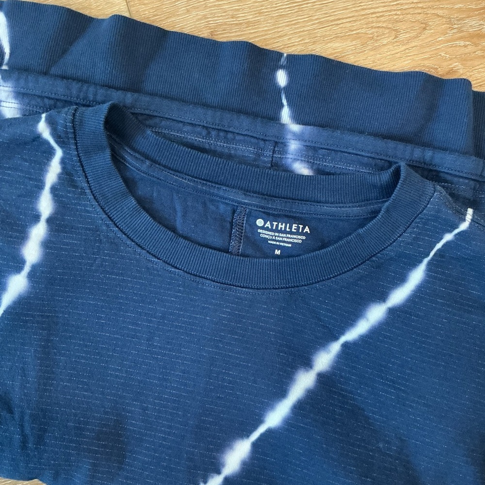 Navy Tie-Dye Sweatshirt - Picture 4 of 4
